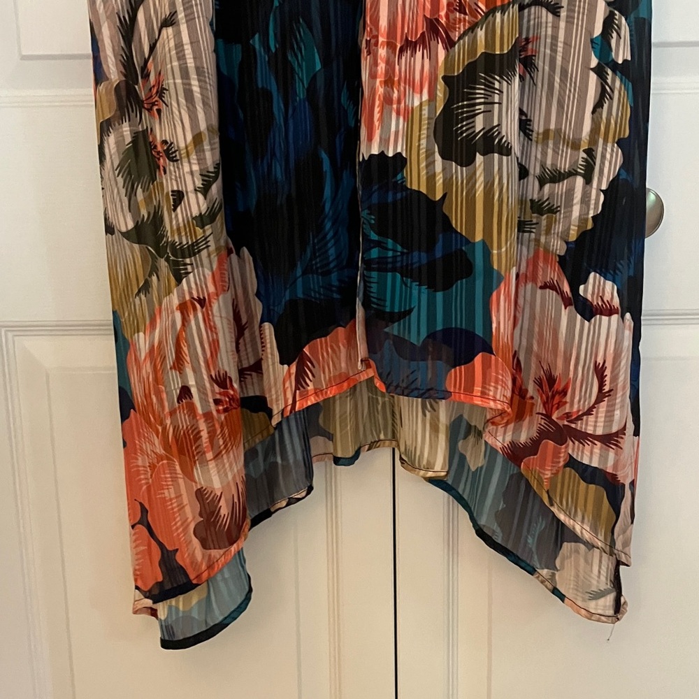 Soft Surroundings Dress in Multicolor Floral - Picture 9 of 10